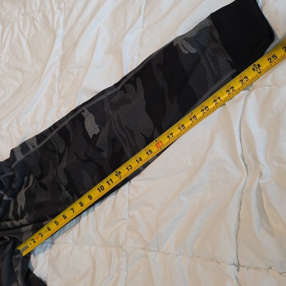 Mens XS Abercrombie and Fitch Camo Joggers - Picture 7 of 7